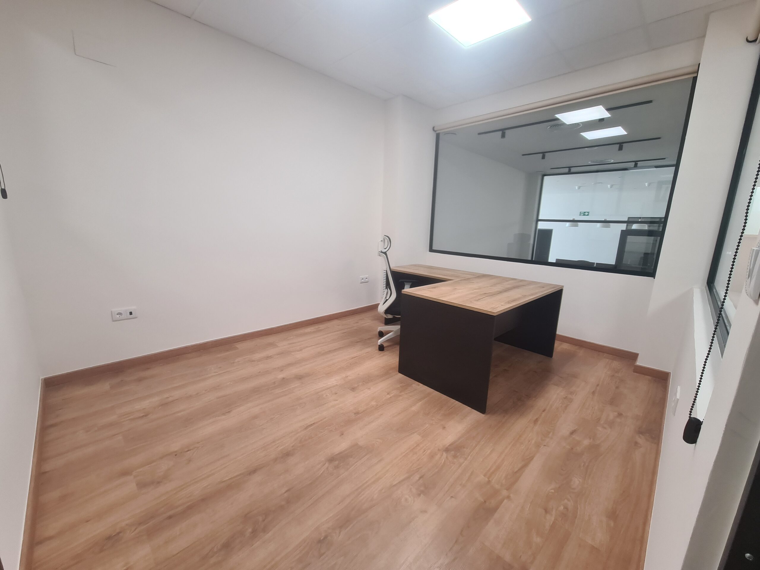 oficina en alquiler yecla